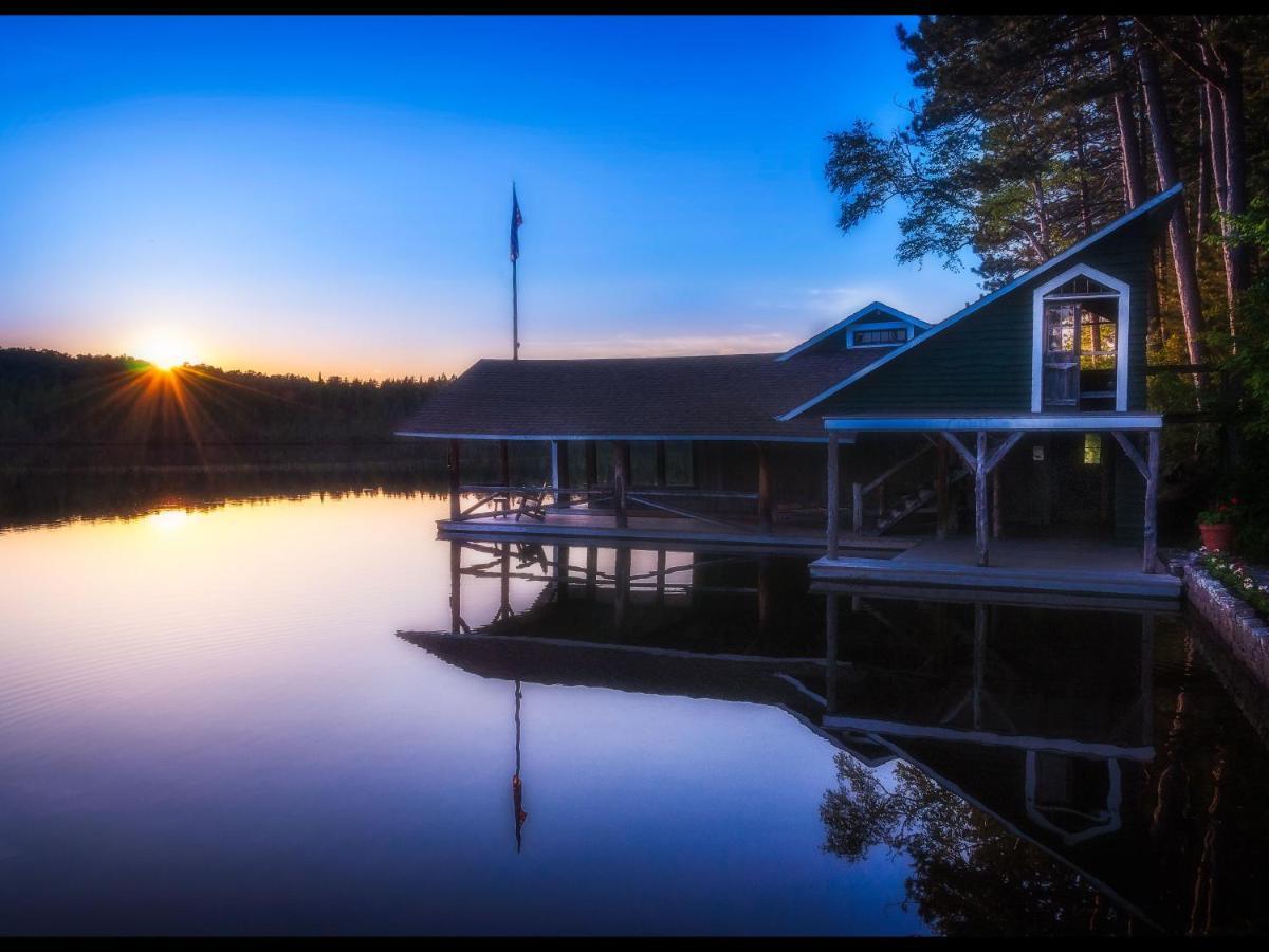White Pine Camp Hotel Paul Smiths Eksteriør billede