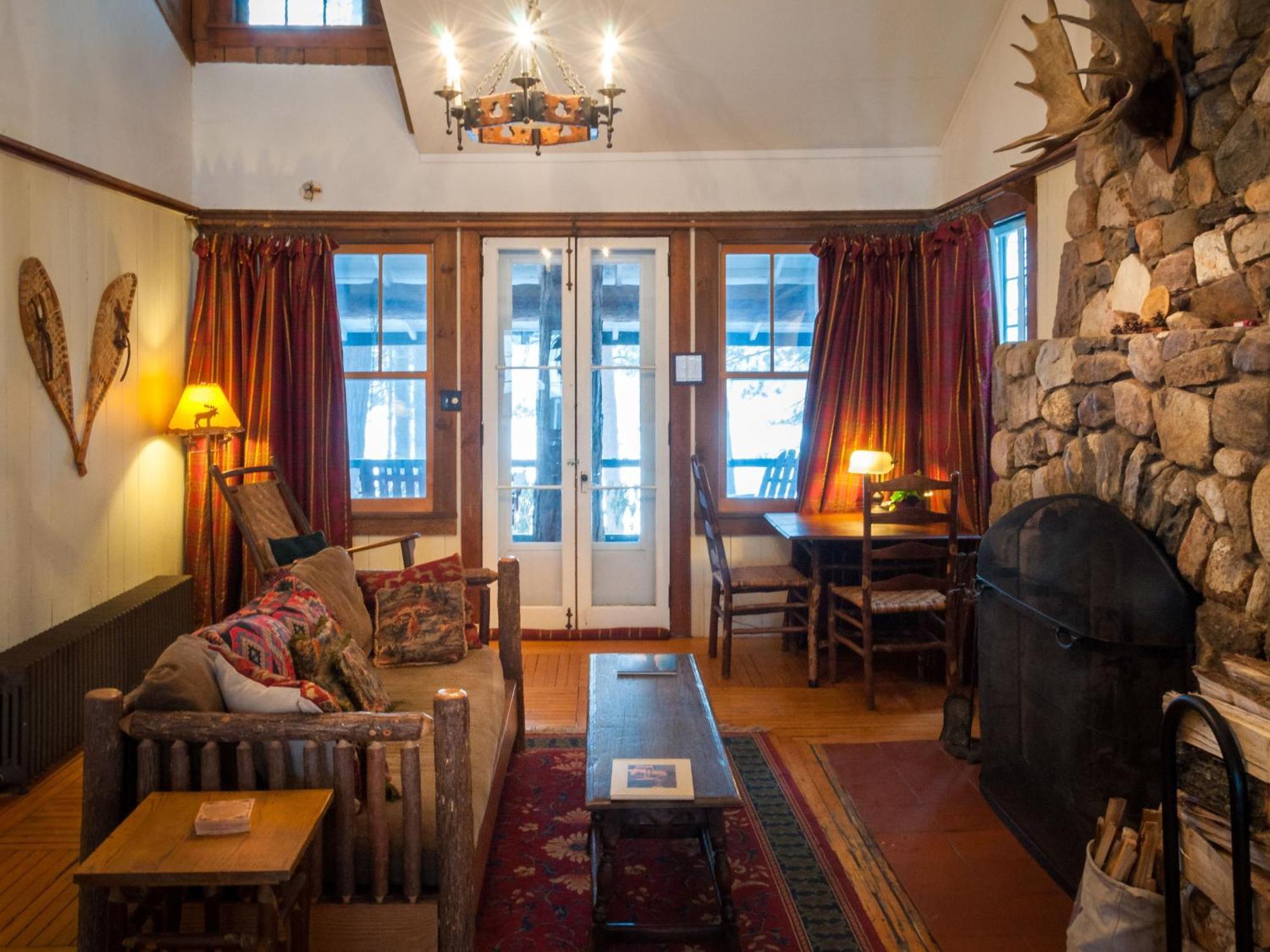 White Pine Camp Hotel Paul Smiths Værelse billede