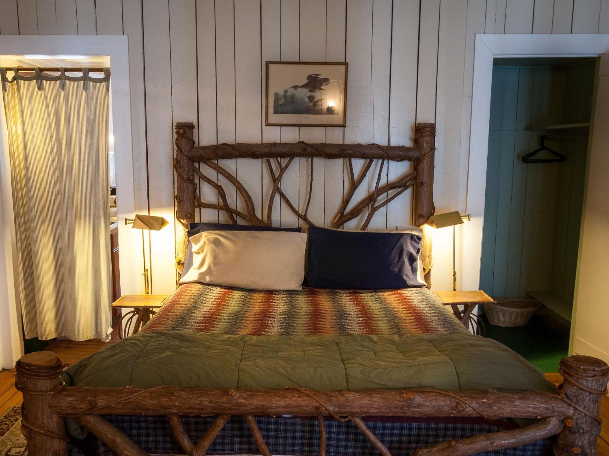 White Pine Camp Hotel Paul Smiths Værelse billede